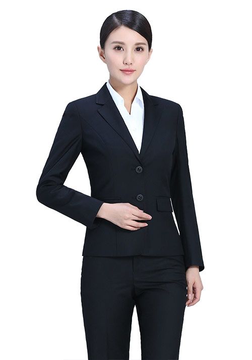 黑色翻領(lǐng)兩?？畚鞣? /><br /></p>鐵板燒服務(wù)員工作服</br>理發(fā)師的工作服</br>昆明西裝定做公司</br>餐飲業(yè)棉大衣工作服</br>機(jī)械加工專用工作服</br>清潔工工作服</br>
								</div>
								<div   id=